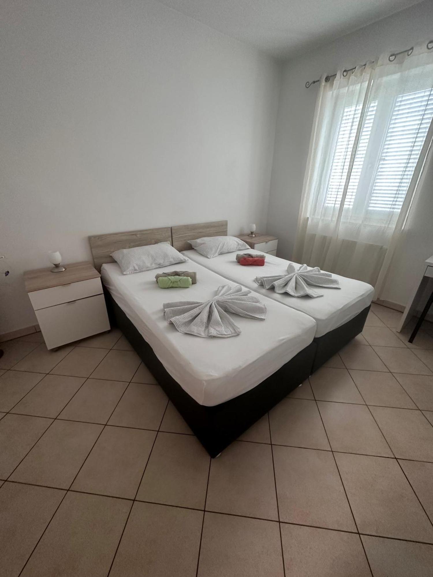 Seaview Apartments Koper Eksteriør billede
